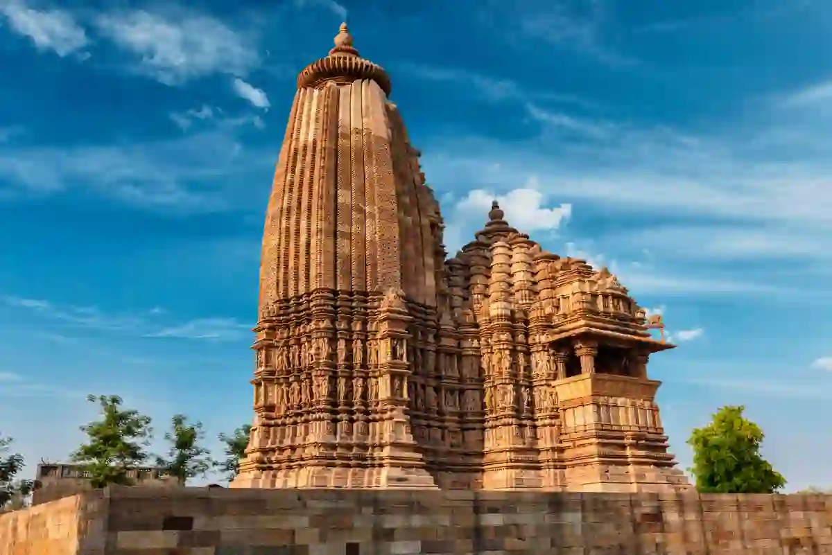 Madhya Pradesh – (Heart Of India)